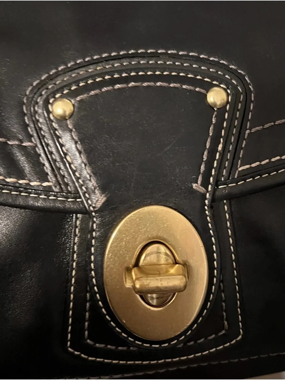 Coach Ali Legacy Black Leather Turnlock Shoulder Bag with hangtag.